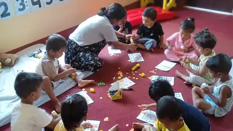 Nepali Alphabets Coloring